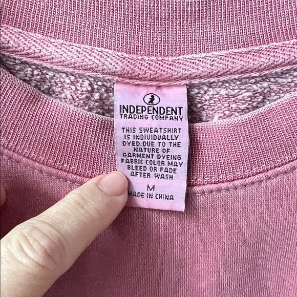 Stylish Distressed Red Sweatshirt with 'Love You More' Design - Picture 2 of 4